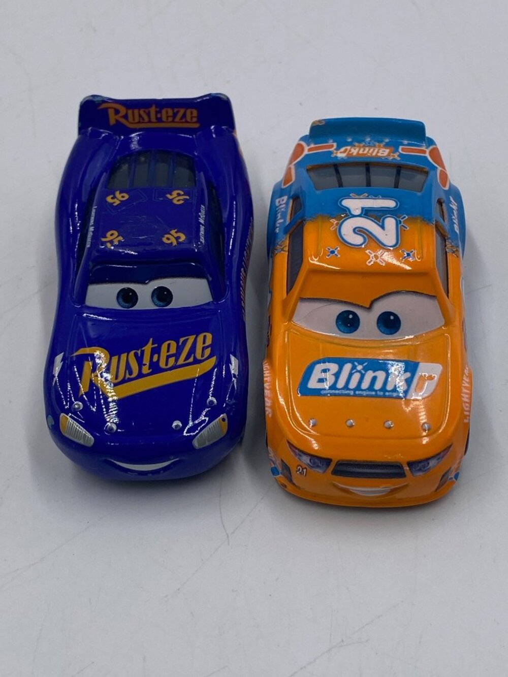 Disney Pixar Cars 3 Speedy Comet Blinkr 21 Fabulous Lightning McQueen 95 Diecast